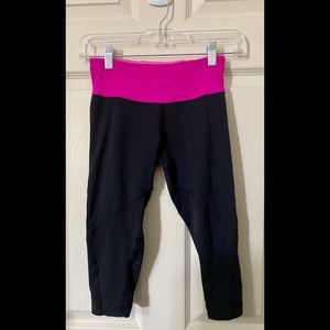 💕Lululemon crop pants💕